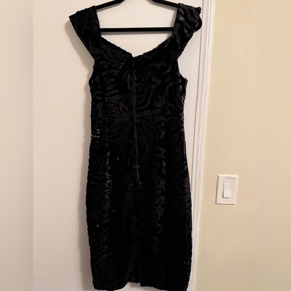 Bardot Cocktail Dress Sequins & Velvet, Off the Shoulder, Midi length, Black - Picture 5 of 8